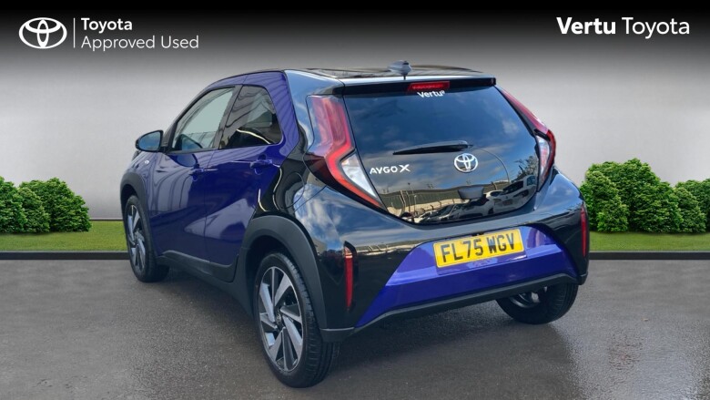 Toyota Aygo X 1.0 VVT-i Edge 5dr Petrol Hatchback